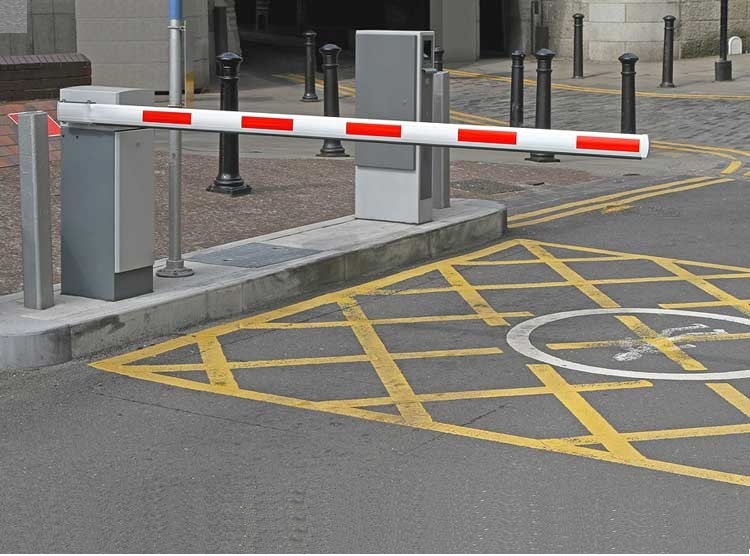 Traffic barrier systems