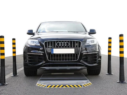 Under vehicle scanning systems